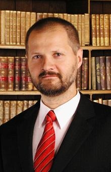 vaclav-hampl-rektor-univerzity-karlovy-v-praze-zastitil-projekt-mene-tekel
